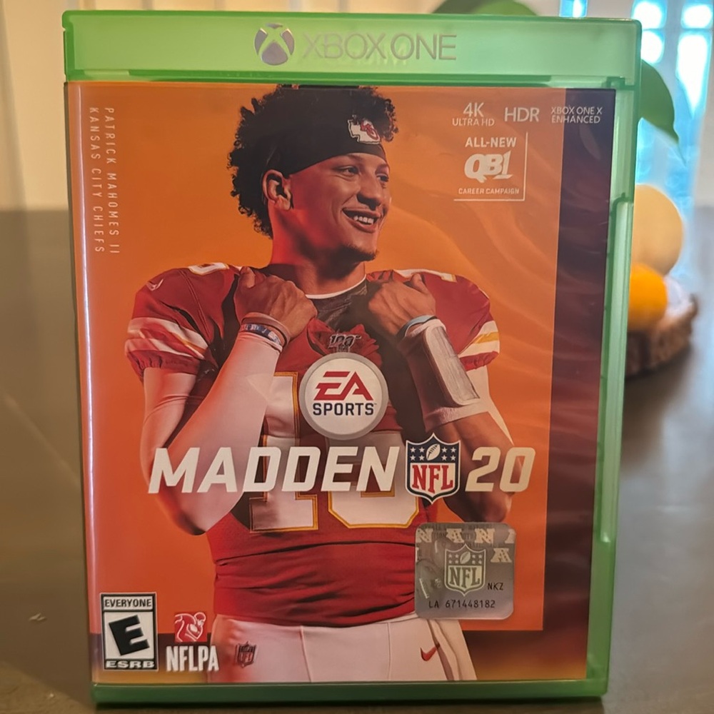 EA Sports Madden 20 used Xbox One game in great condition